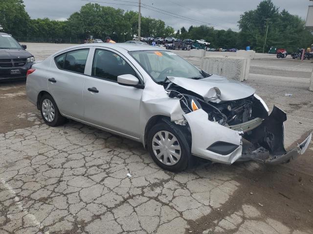 3N1CN7AP2HL898556 - 2017 NISSAN VERSA S SILVER photo 4