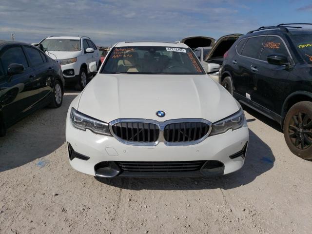 3MW5R1J0XL8B10979 - 2020 BMW 330I WHITE photo 9