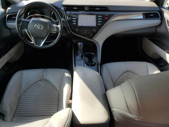 4T1B11HKXKU797320 - 2019 TOYOTA CAMRY L GRAY photo 8