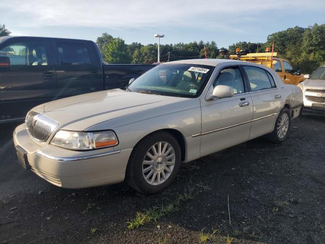 1LNHM81W14Y648202 - 2004 LINCOLN TOWN CAR EXECUTIVE CREAM photo 1