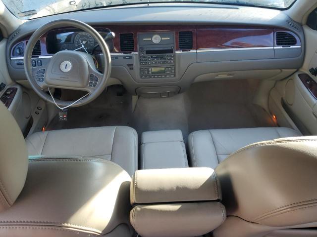 1LNHM81W14Y648202 - 2004 LINCOLN TOWN CAR EXECUTIVE CREAM photo 8