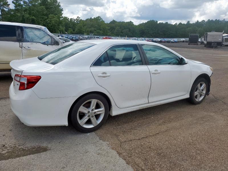 4T1BF1FK7CU197456 - 2012 TOYOTA CAMRY BASE WHITE photo 3