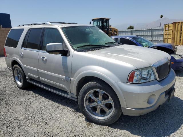 5LMFU27R03LJ30869 - 2003 LINCOLN NAVIGATOR Күміс фото 4