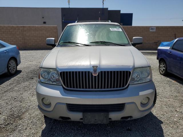 5LMFU27R03LJ30869 - 2003 LINCOLN NAVIGATOR Күміс фото 5