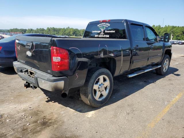 1GC1KYC85BF106040 - 2011 CHEVROLET SILVERADO K2500 HEAVY DUTY LTZ BLACK photo 3