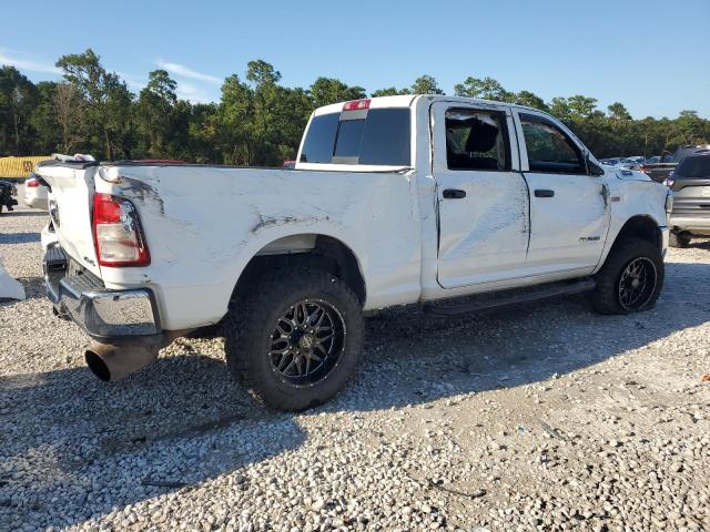 3C6UR5CJ8KG676792 - 2019 RAM 2500 TRADESMAN WHITE photo 3