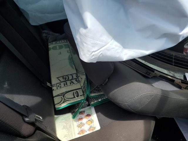 5YFBURHE6JP740788 - 2018 TOYOTA COROLLA L GRAY photo 10