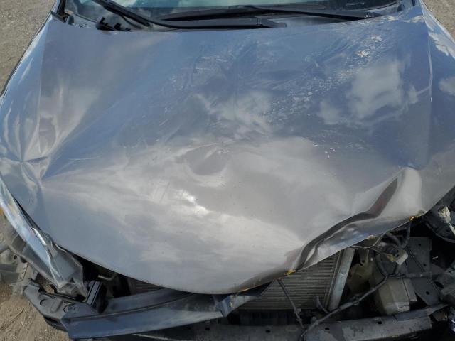 5YFBURHE6JP740788 - 2018 TOYOTA COROLLA L GRAY photo 11