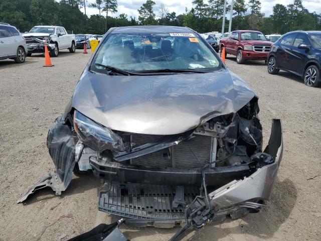 5YFBURHE6JP740788 - 2018 TOYOTA COROLLA L GRAY photo 5