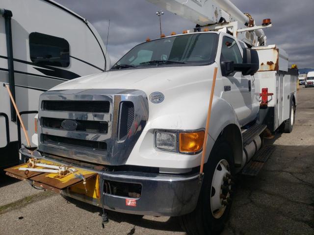 3FRXX7FKXCV338726 - 2012 FORD F750 SUPER DUTY WHITE photo 2