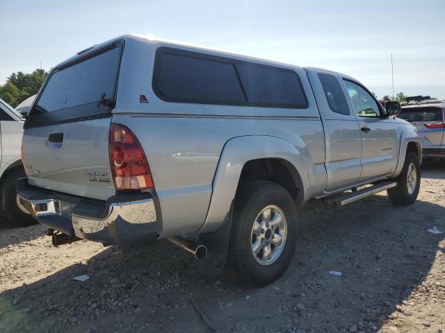 5TETU62N75Z079901 - 2005 TOYOTA TACOMA PRERUNNER ACCESS CAB SILVER photo 3