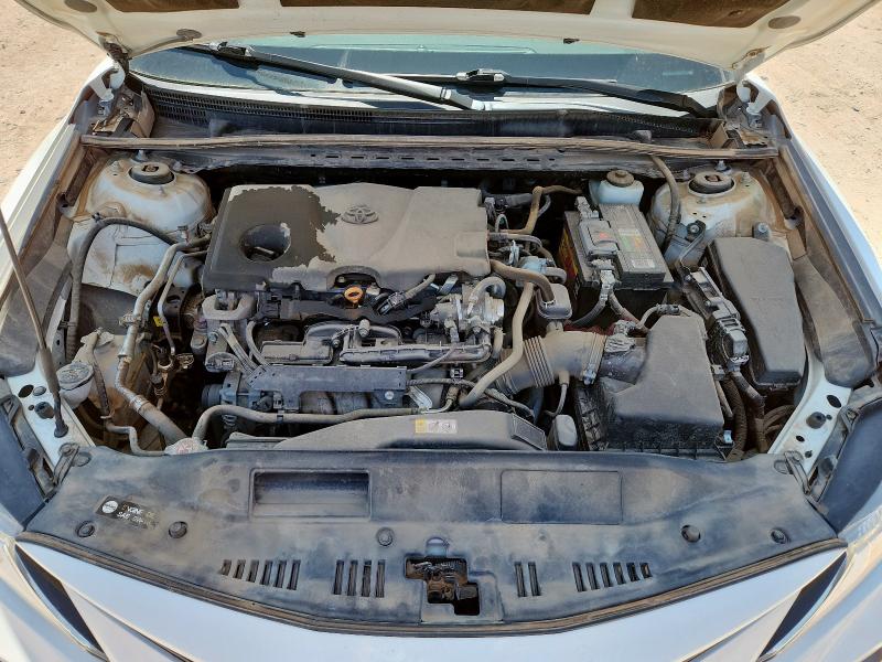 4T1C11AK2MU418733 - 2021 TOYOTA CAMRY LE WHITE photo 11