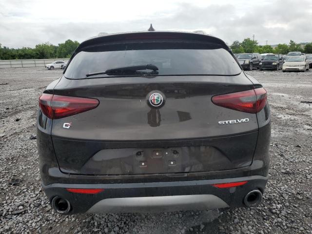 ZASFAKAN7J7B77965 - 2018 ALFA ROMEO STELVIO BROWN photo 6