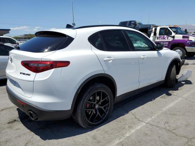 ZASPAJAN9K7C70714 - 2019 ALFA ROMEO STELVIO WHITE photo 3