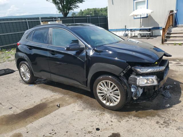 KM8K6CAA9MU687165 - 2021 HYUNDAI KONA SEL PLUS BLACK photo 4