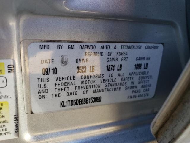 KL1TD5DE6BB153050 - 2011 CHEVROLET AVEO LS 银色 照片 12