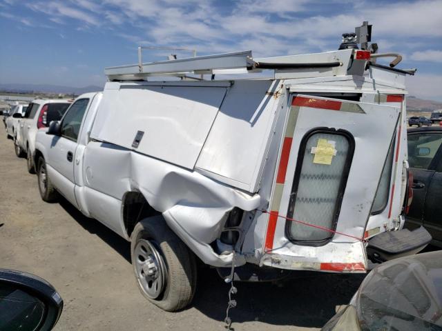 1GCEC14XX7Z149757 - 2007 CHEVROLET SILVERADO C1500 CLASSIC WHITE photo 2