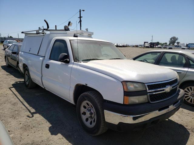 1GCEC14XX7Z149757 - 2007 CHEVROLET SILVERADO C1500 CLASSIC WHITE photo 4
