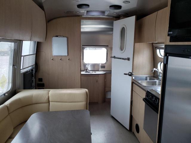 1STK9AG20HJ537955 - 2017 AIRS TRAVELTRAI Gümüş foto 6