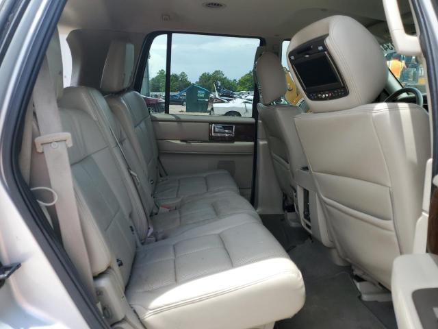 5LMJJ2J56DEL00229 - 2013 LINCOLN NAVIGATOR ვერცხლისფერი ფოტო 11