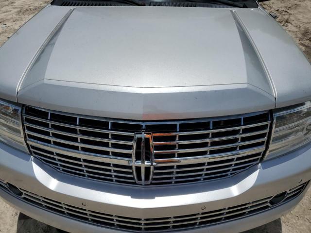 5LMJJ2J56DEL00229 - 2013 LINCOLN NAVIGATOR ვერცხლისფერი ფოტო 12