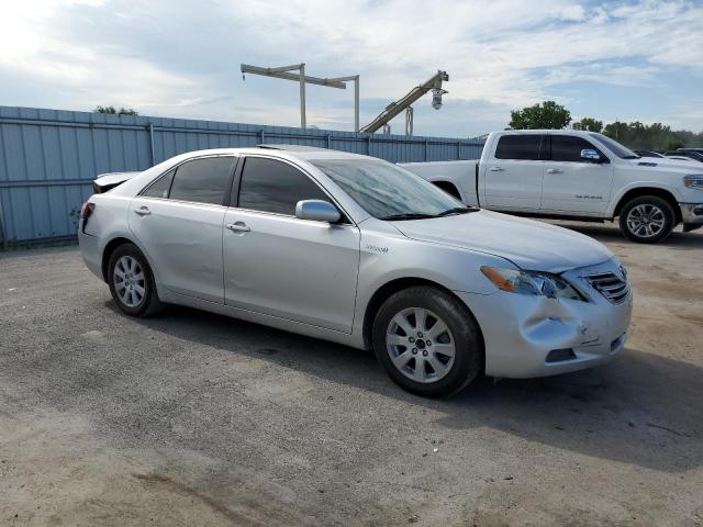 4T1BB46K68U051165 - 2008 TOYOTA CAMRY HYBRID SILVER photo 4