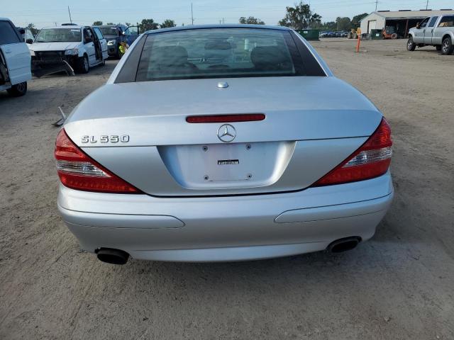 WDBSK71F28F139021 - 2008 MERCEDES-BENZ SL 550 SILVER photo 6