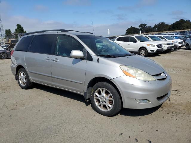 5TDBA23C96S058976 - 2006 TOYOTA SIENNA LE GRAY photo 4