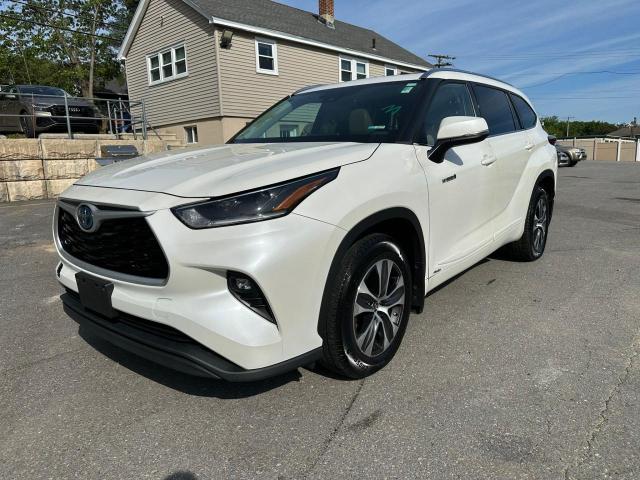 2021 TOYOTA HIGHLANDER HYBRID XLE, null