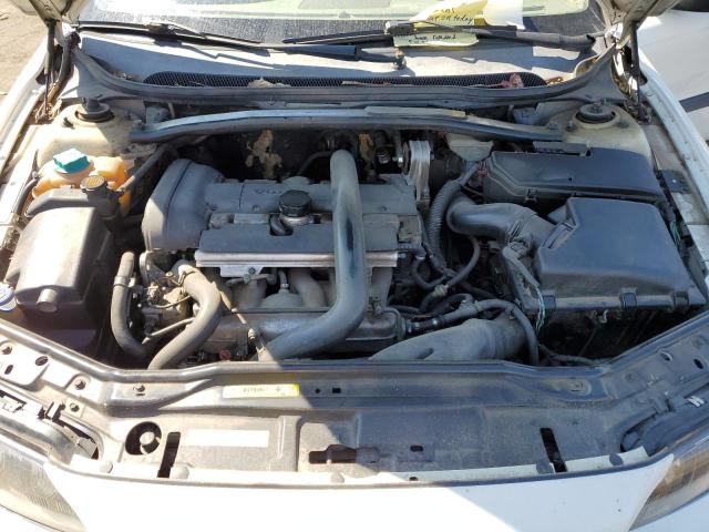 YV1SW58D211007419 - 2001 VOLVO V70 2.4T WHITE photo 11