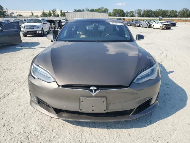 5YJSA1E2XHF173740 - 2017 TESLA MODEL S Qəhvəyi foto 5