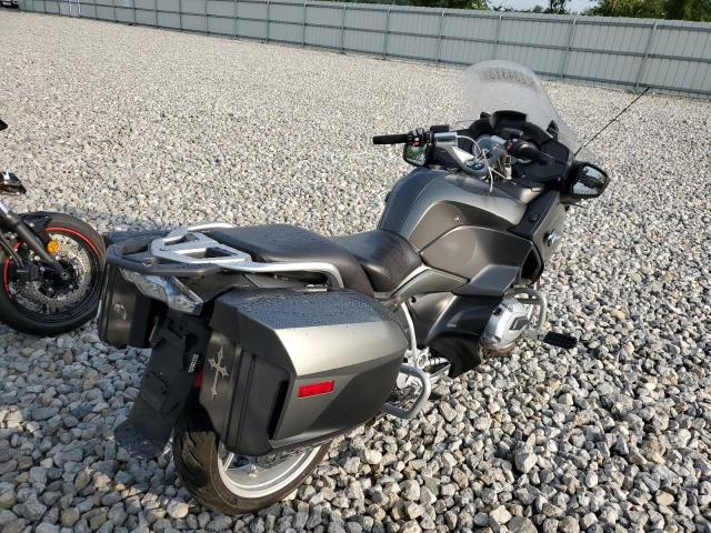 WB10A1308EZ191035 - 2014 BMW R1200 RT GRAY photo 4