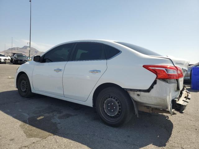 3N1AB7AP3JY326582 - 2018 NISSAN SENTRA S 白色 照片 2