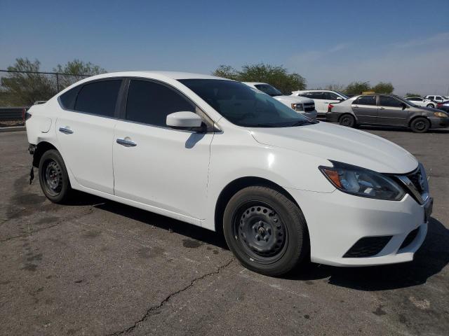 3N1AB7AP3JY326582 - 2018 NISSAN SENTRA S 白色 照片 4