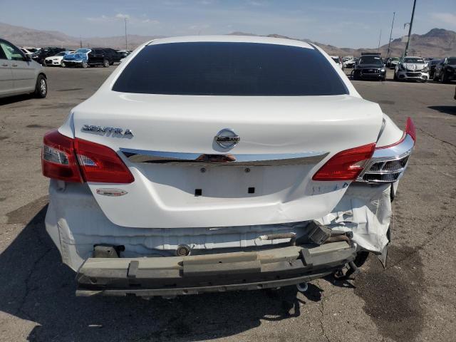 3N1AB7AP3JY326582 - 2018 NISSAN SENTRA S 白色 照片 6