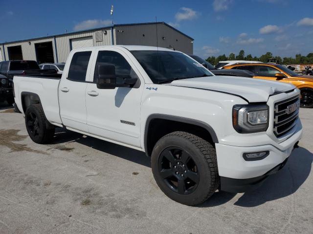 1GTV2LECXJZ324039 - 2018 GMC SIERRA K1500 WHITE photo 4