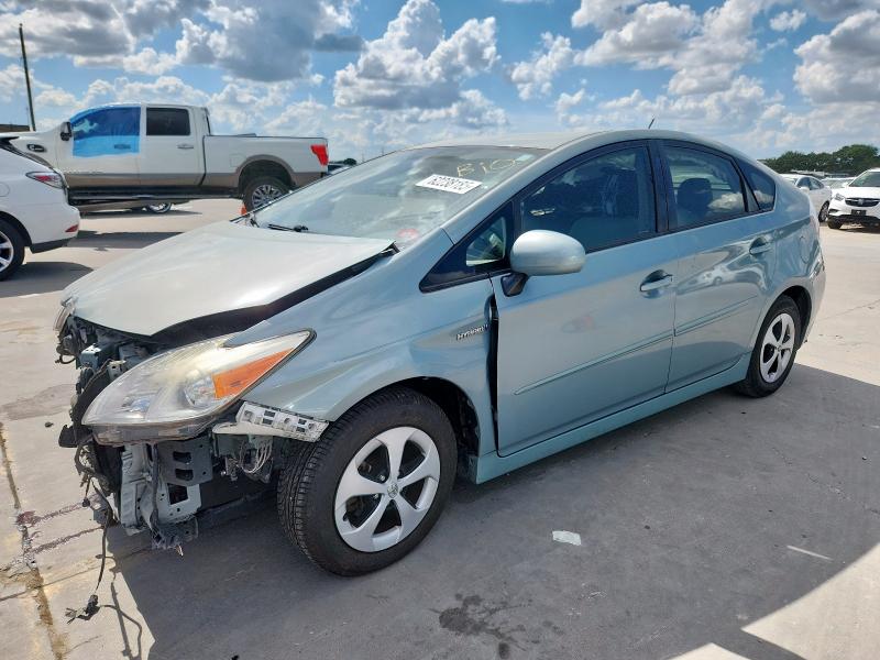 2015 TOYOTA PRIUS, null