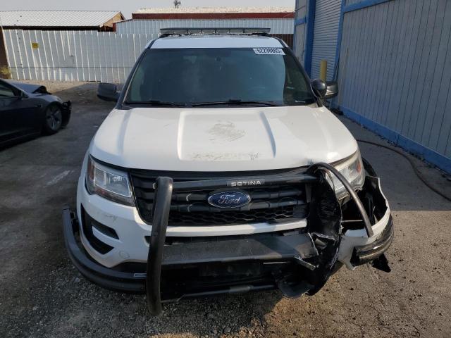 1FM5K8AR9JGC44679 - 2018 FORD EXPLORER POLICE INTERCEPTOR WHITE photo 5