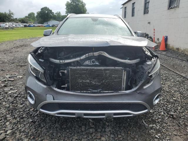 WDCTG4EB6JJ369736 - 2018 MERCEDES-BENZ GLA 250 GRAY photo 5