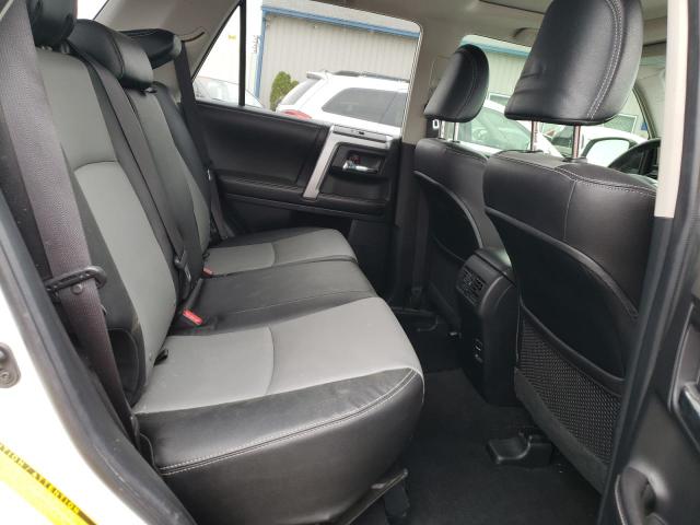 JTEBU5JR1G5289888 - 2016 TOYOTA 4RUNNER SR5/SR5 PREMIUM 白色 照片 11