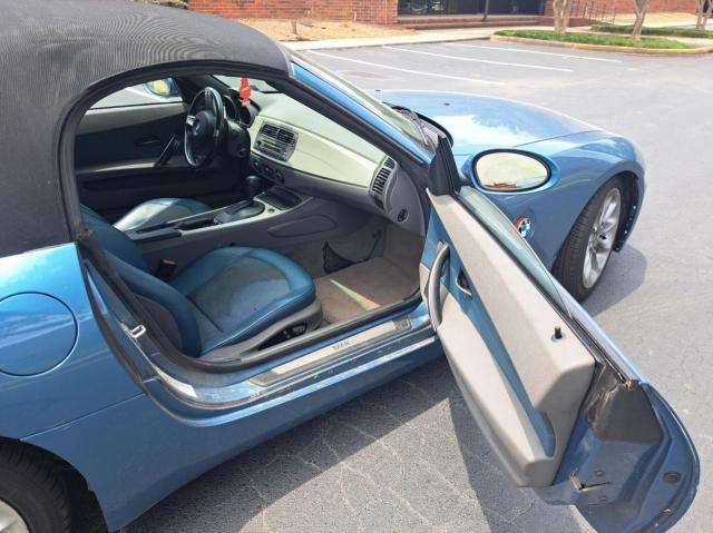 4USBT33423LS45573 - 2003 BMW Z4 2.5 BLUE photo 5