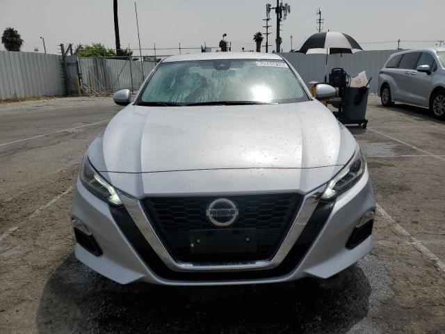 1N4BL4DV3NN367665 - 2022 NISSAN ALTIMA SV SILVER photo 5