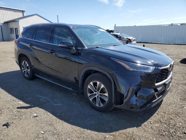 5TDGZRBH3MS535788 - 2021 TOYOTA HIGHLANDER XLE BLACK photo 4