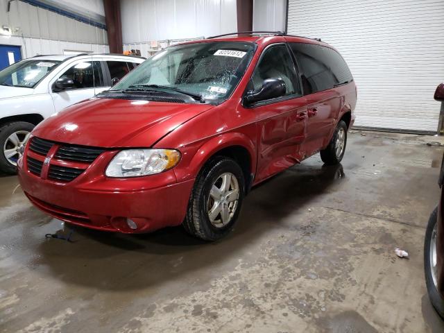 2D4GP44L77R203203 - 2007 DODGE GRAND CARA SXT RED photo 1