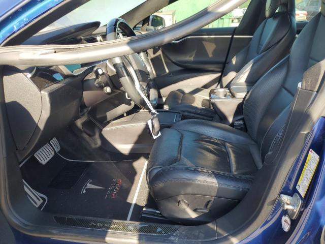 5YJSA1E45GF156392 - 2016 TESLA MODEL S ლურჯი ფოტო 7