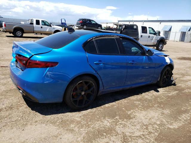 ZARFAEEN5J7576772 - 2018 ALFA ROMEO GIULIA TI Q4 BLUE photo 3