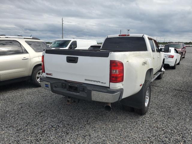 1GT424C87BF113867 - 2011 GMC SIERRA K3500 SLT WHITE photo 4