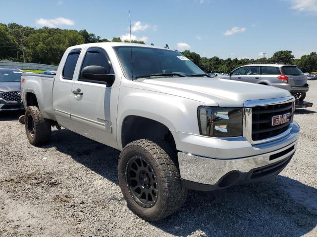 1GTSKVE34AZ267593 - 2010 GMC SIERRA K1500 SLE SILVER photo 4