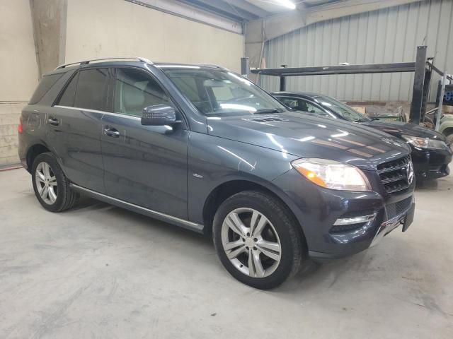 4JGDA5HB3CA055893 - 2012 MERCEDES-BENZ ML 350 4MATIC CHARCOAL photo 4