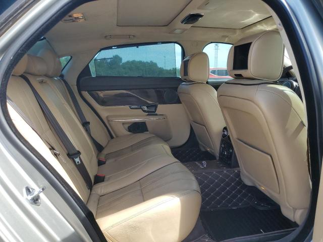 SAJWA2GB0CLV34176 - 2012 JAGUAR XJL BEIGE photo 10